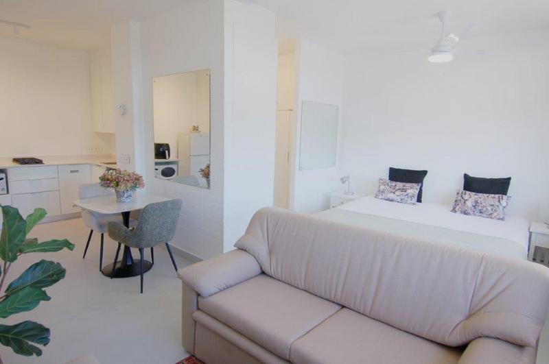 0 Bedroom Property for Sale in Oranjezicht Western Cape